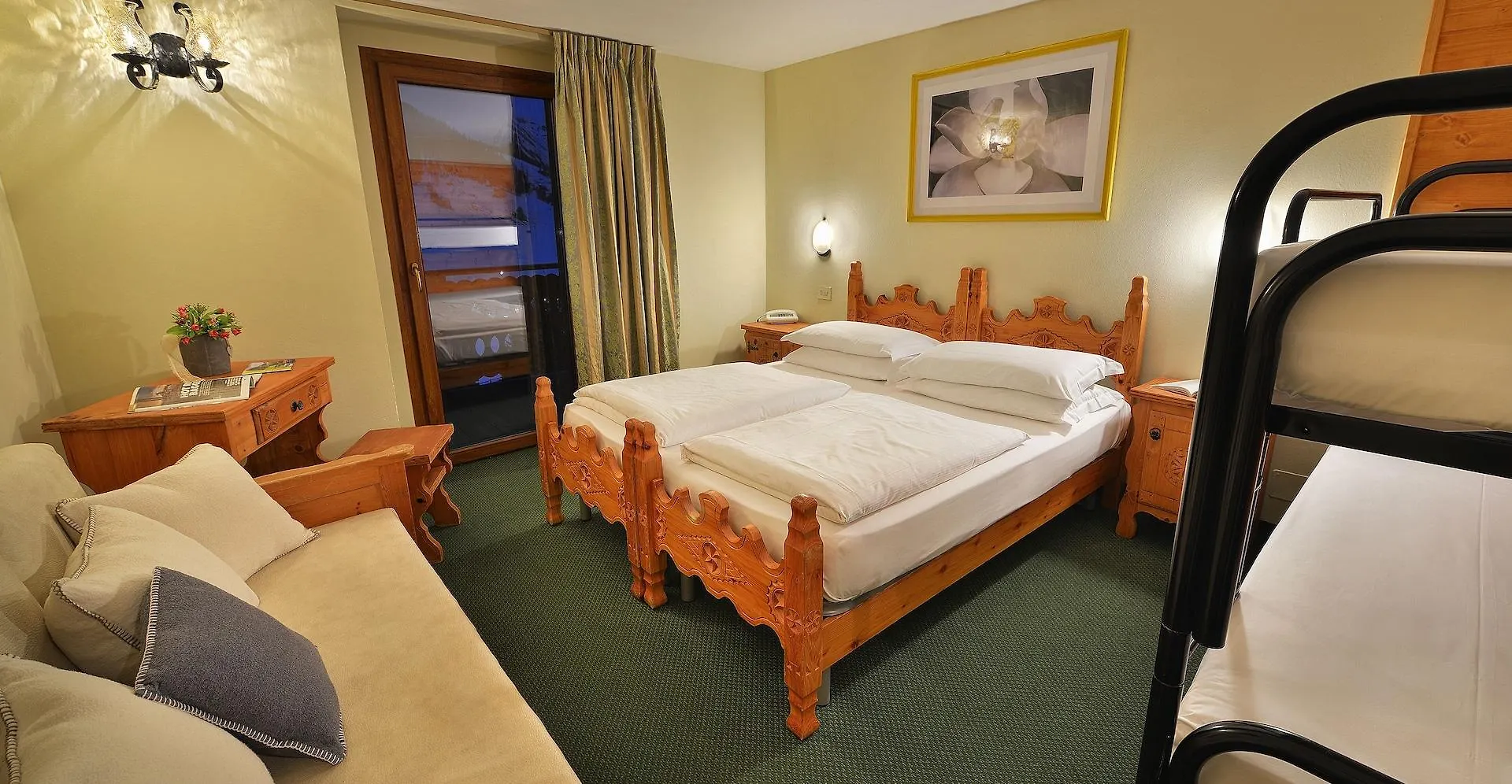 ***  Hotel Loredana Livigno Olaszország